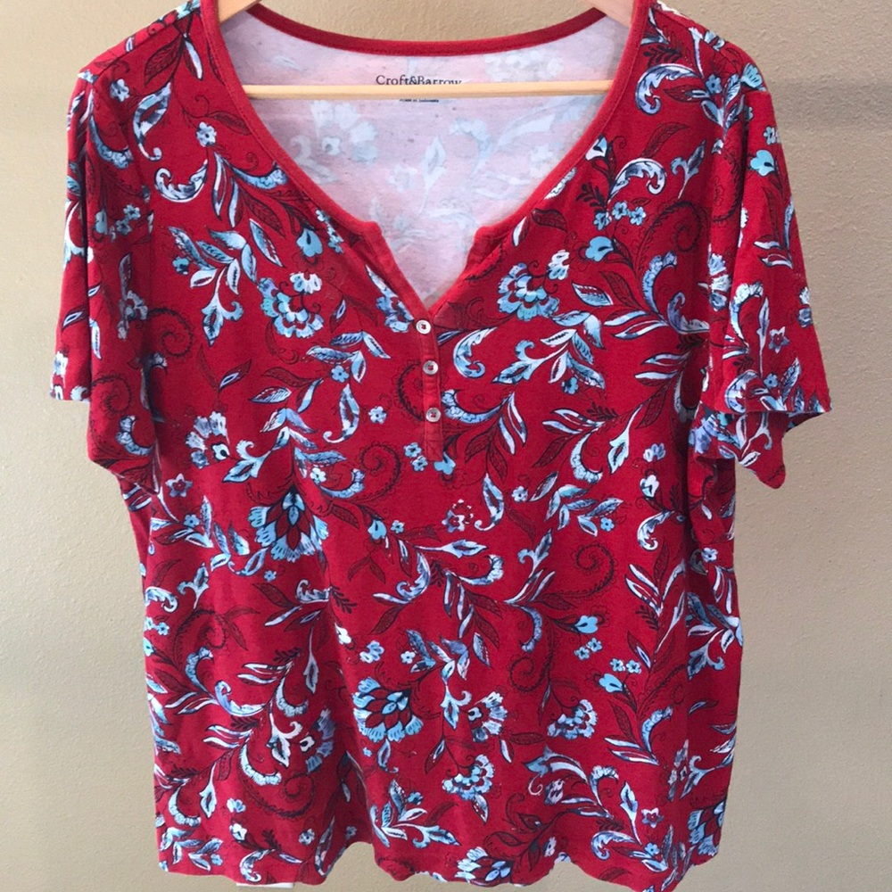 Croft&Barrow short sleeve t-shirt